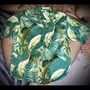 Vintage Tommy Bahama Aloha (“Hawaiian”) Shirt In Excellent Like New Condition